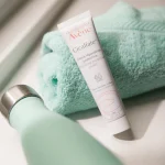 کرم ترمیم کننده اَون AVENE مدل سیکالفیت پلاس +CICALFATE مناسب انواع پوست حجم 40 میلی لیتر