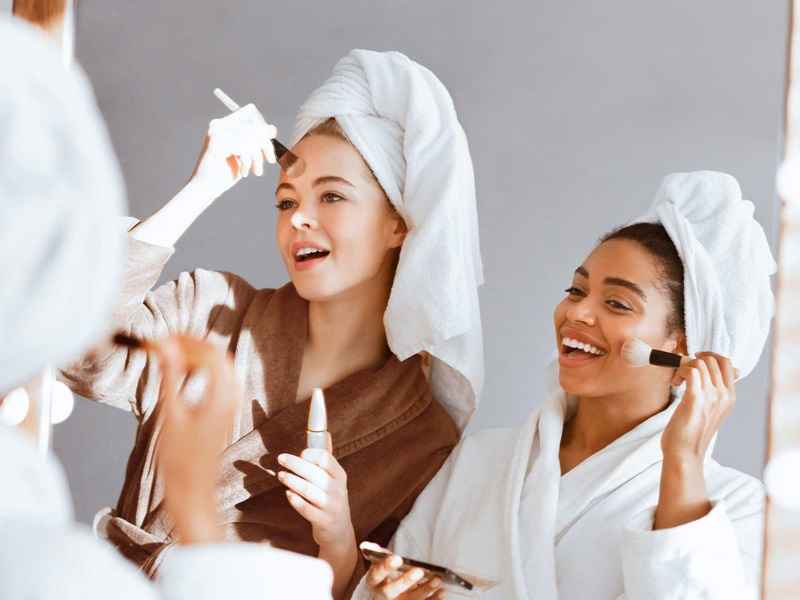 روتین صبحگاهی برای پوست چرب