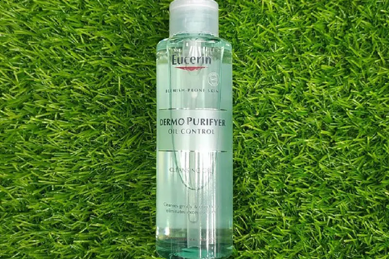 9.ژل شستشو اوسرین (Eucerin) _ گزینه پزشکی برای آکنههای التهابی